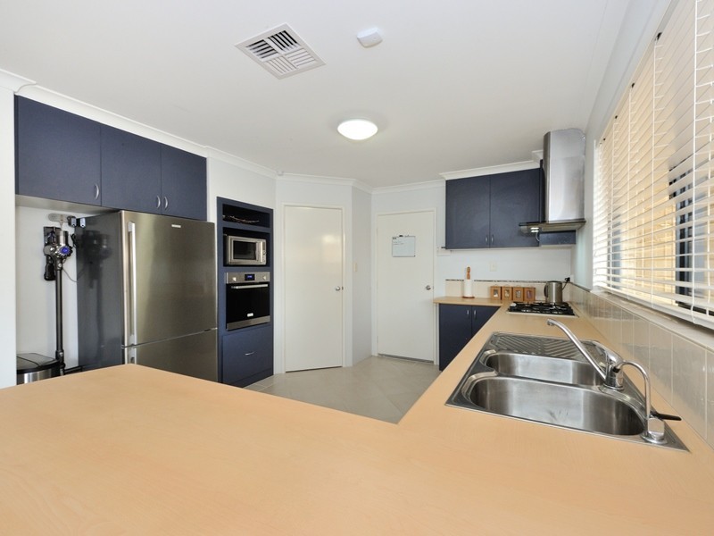 22 Baltimore Gardens, Port Kennedy WA 6172