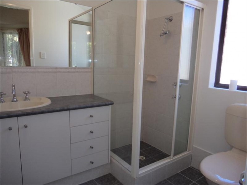 116 San Sebastian Boulevard, Port Kennedy WA 6172