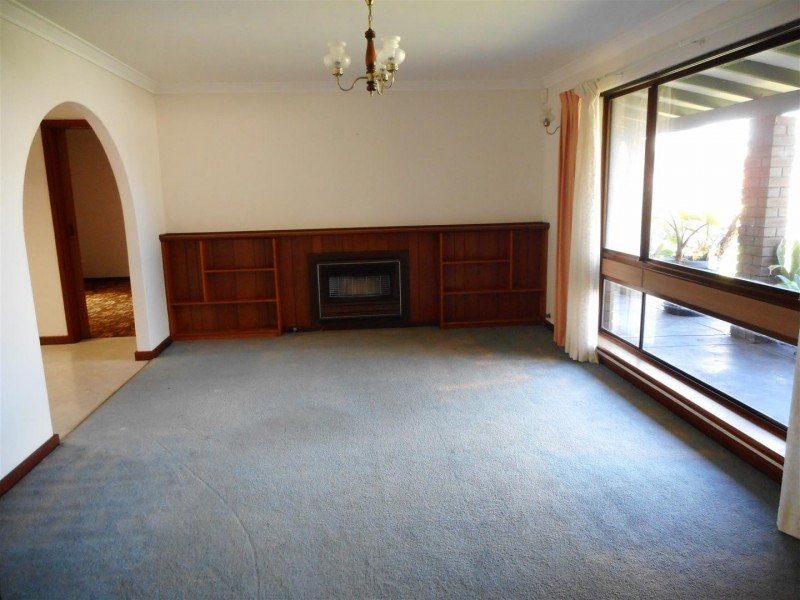 12 Donald Drive, Safety Bay WA 6169