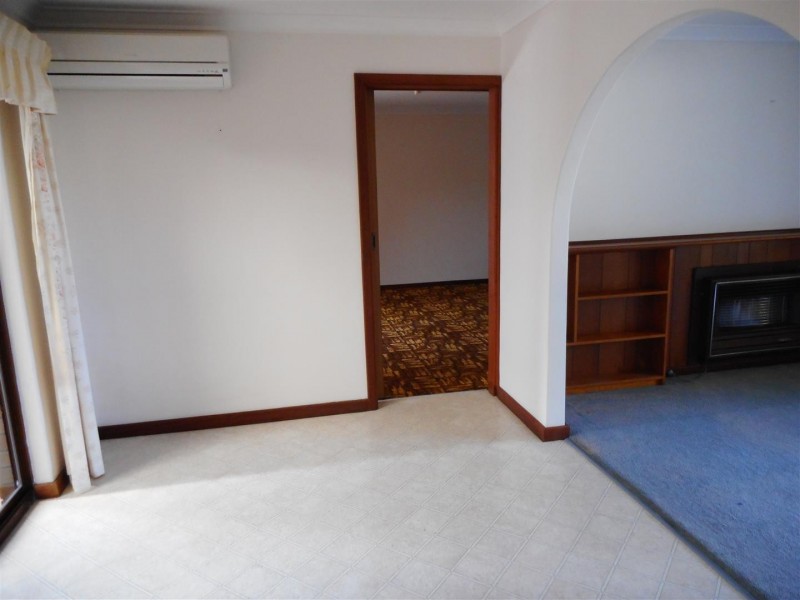 12 Donald Drive, Safety Bay WA 6169