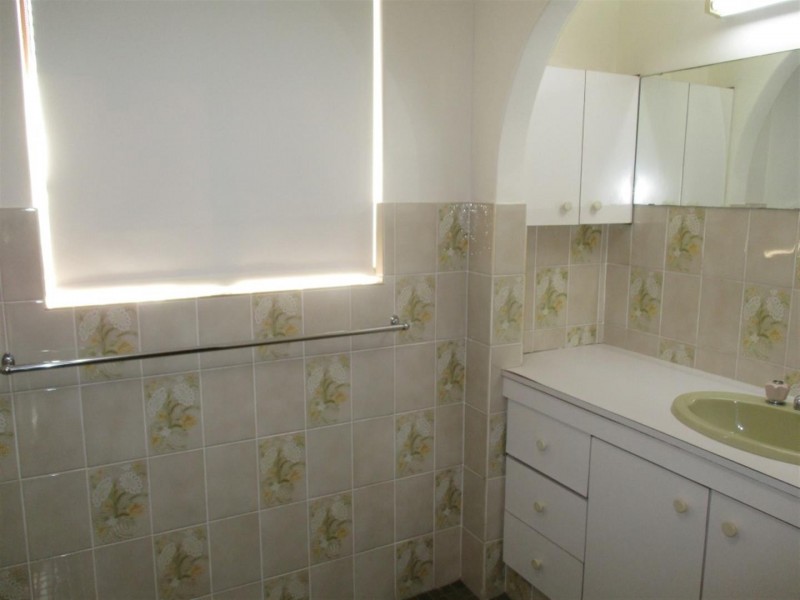 12 Donald Drive, Safety Bay WA 6169