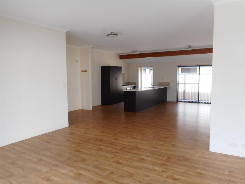 14 Langston Close, Port Kennedy WA 6172