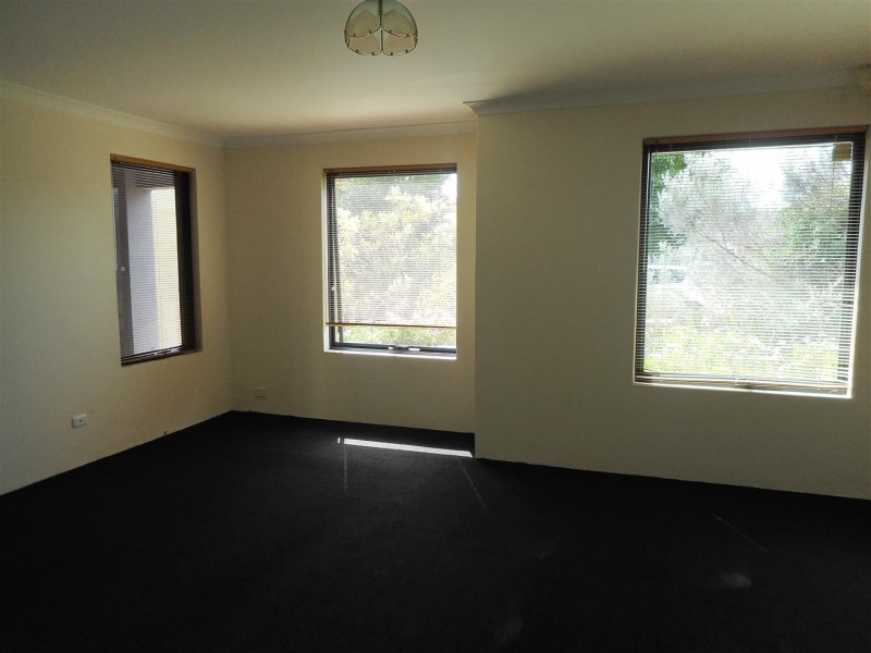 14 Langston Close, Port Kennedy WA 6172