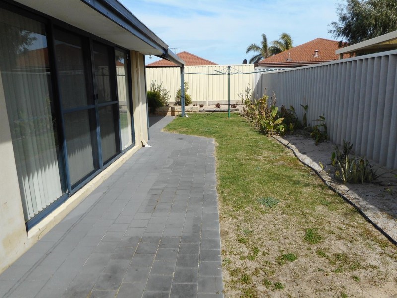 14 Langston Close, Port Kennedy WA 6172