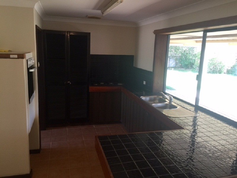 43 Charthouse Road, Safety Bay WA 6169