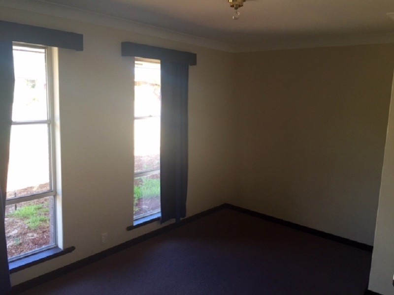 43 Charthouse Road, Safety Bay WA 6169