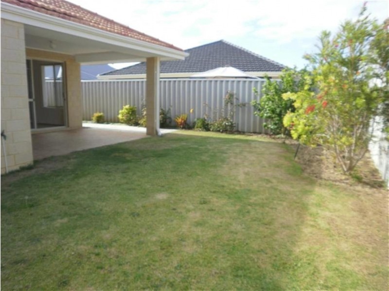 4 Elixir Way, Shoalwater WA 6169