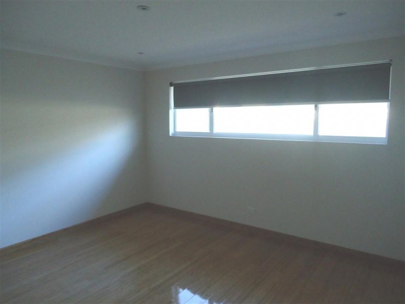 16 Johanna Way, Secret Harbour WA 6173