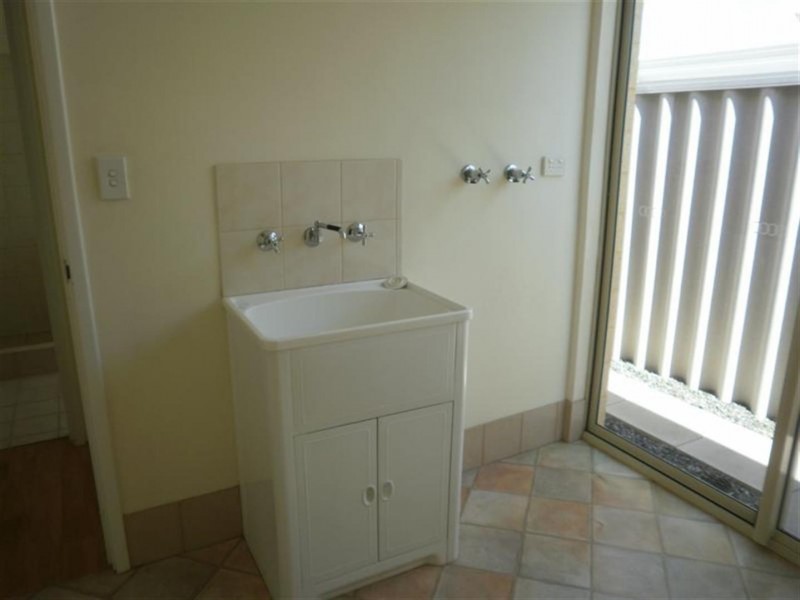 4 Elixir Way, Shoalwater WA 6169