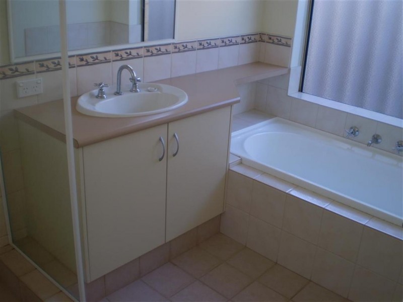 4 Elixir Way, Shoalwater WA 6169