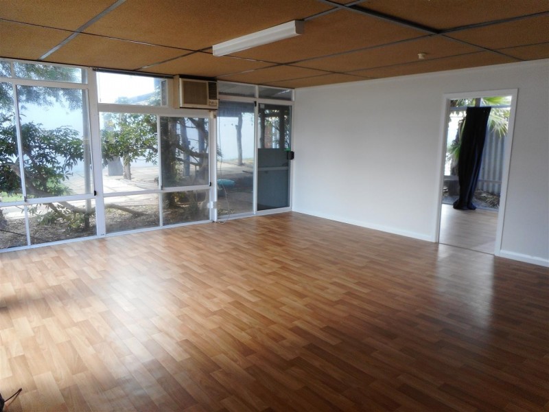 4 Flinders Lane, Rockingham WA 6168