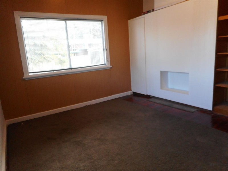 4 Flinders Lane, Rockingham WA 6168