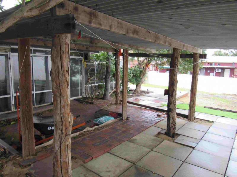 4 Flinders Lane, Rockingham WA 6168