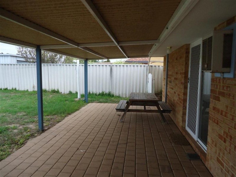 39 Endeavour Drive, Port Kennedy WA 6172