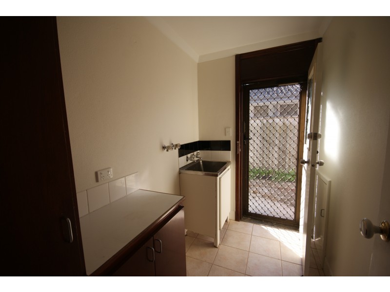 2/49 South Street, Kardinya WA 6163