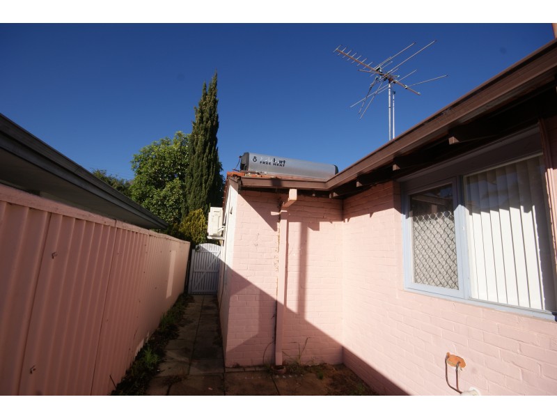 2/49 South Street, Kardinya WA 6163