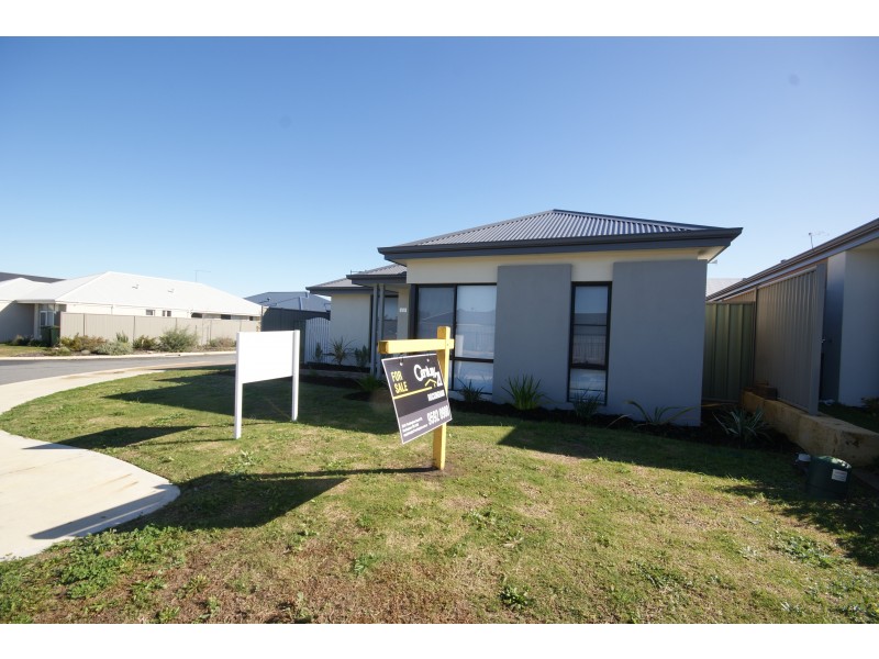 11 Amadeus Way, Success WA 6164