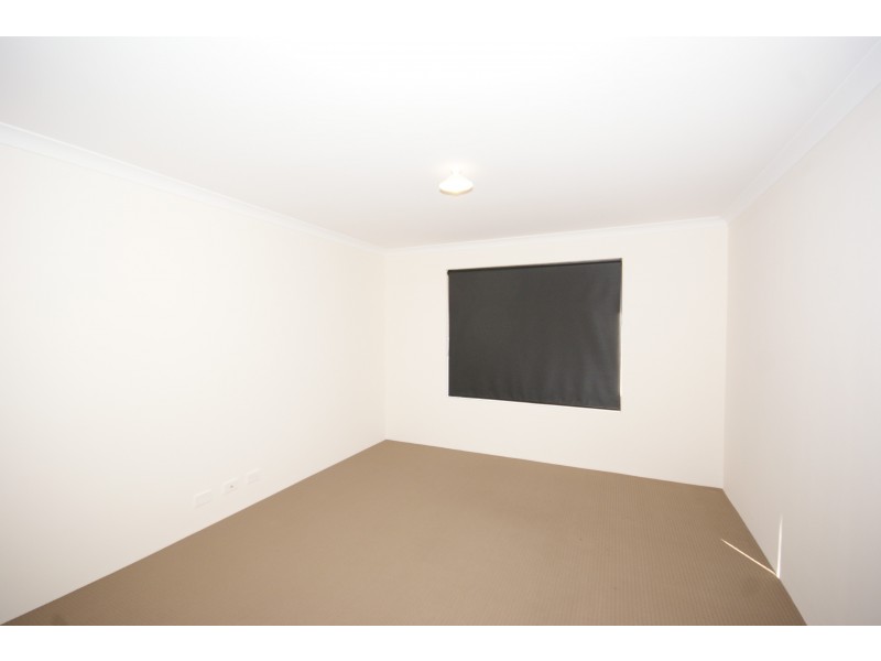 11 Amadeus Way, Success WA 6164