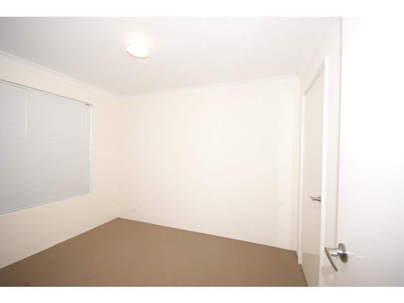 11 Amadeus Way, Success WA 6164