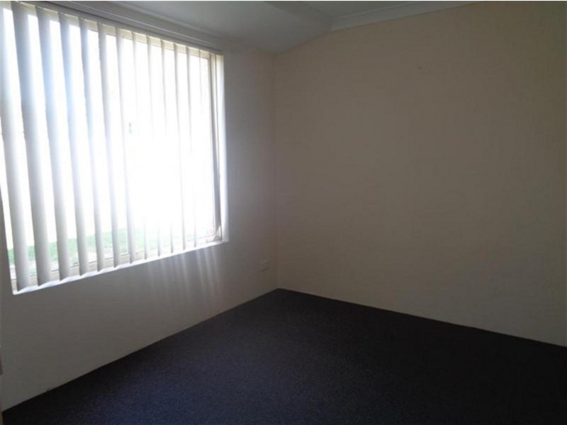 6 Link Way, Cooloongup WA 6168