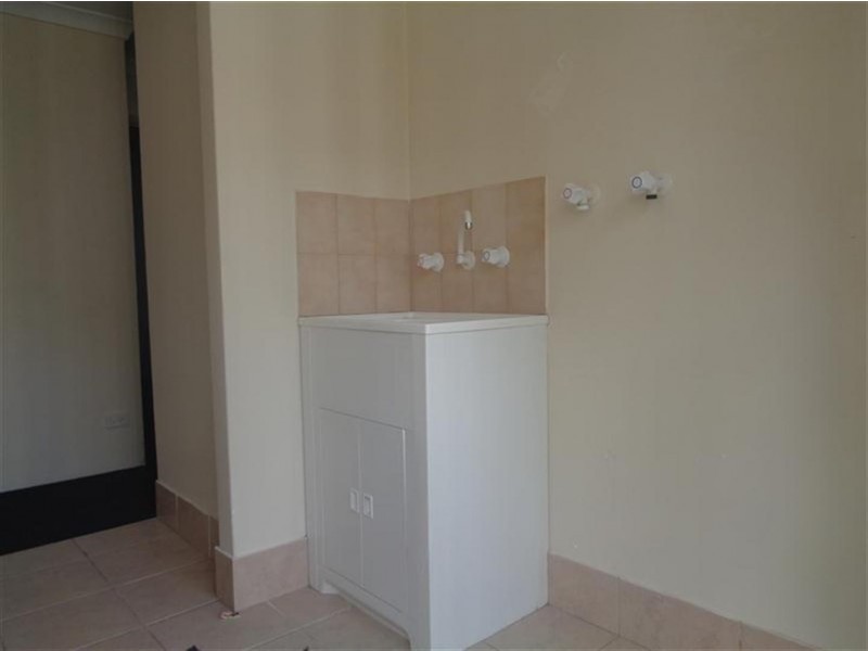 6 Link Way, Cooloongup WA 6168