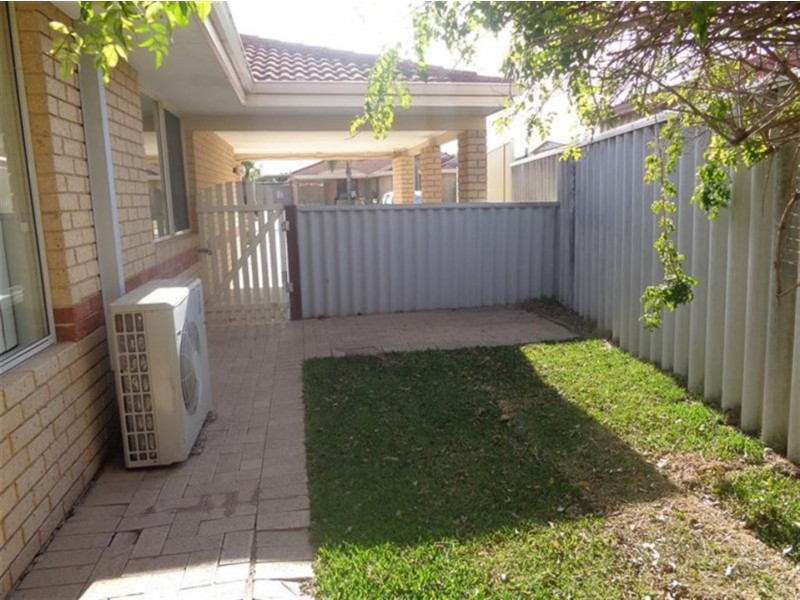 6 Link Way, Cooloongup WA 6168