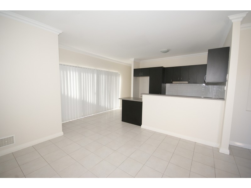 3/35 Branch Circus, Success WA 6164