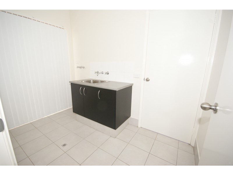 3/35 Branch Circus, Success WA 6164