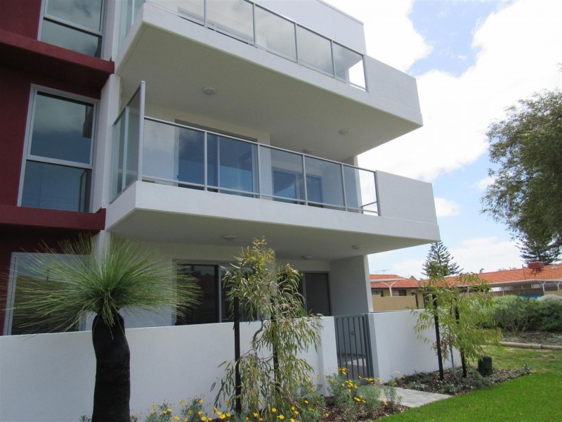 3/102 Kent Street, Rockingham WA 6168