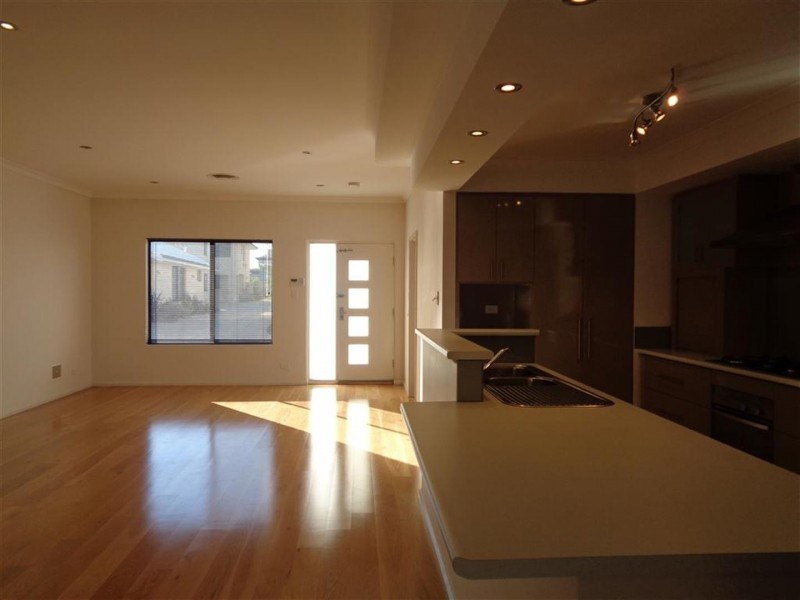 3/29 Seaforth Avenue, Shoalwater WA 6169