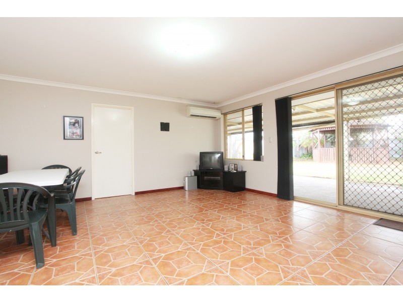 7 Gidgi Way, Waikiki WA 6169