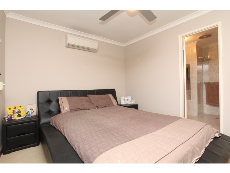 7 Gidgi Way, Waikiki WA 6169