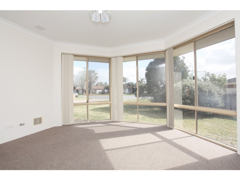6 Buri Cove, Warnbro WA 6169