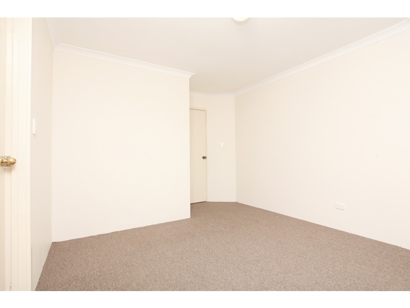 6 Buri Cove, Warnbro WA 6169