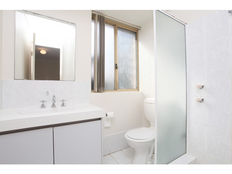 6 Buri Cove, Warnbro WA 6169