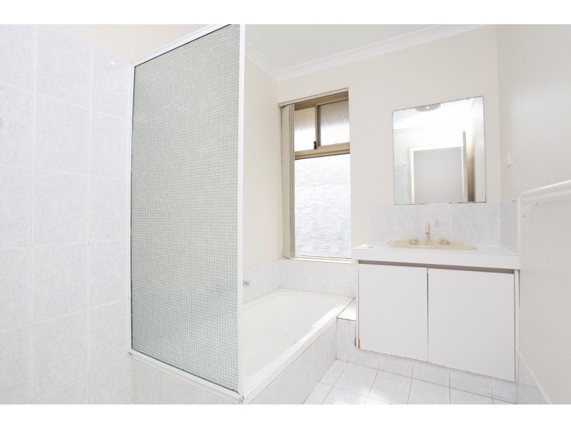 6 Buri Cove, Warnbro WA 6169