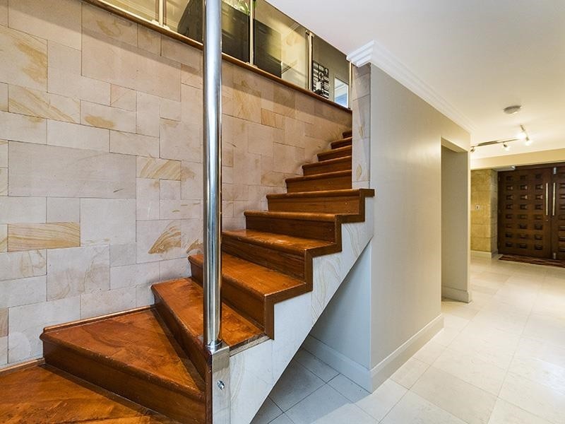 4 Cardiff Place, Warnbro WA 6169