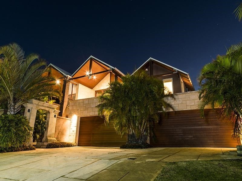 4 Cardiff Place, Warnbro WA 6169