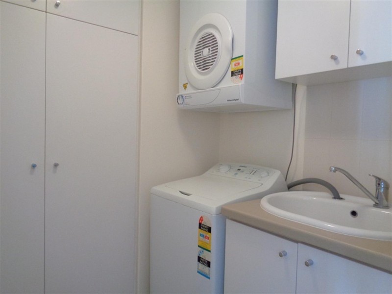 12/17-21 Rockingham Beach Road, Rockingham WA 6168