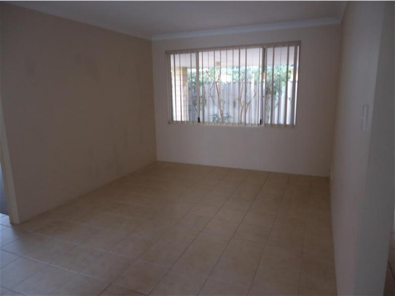 24 Greeson Parkway, Secret Harbour WA 6173