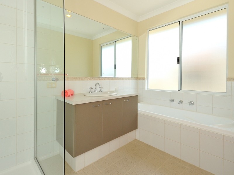 1 Margaret Road, Secret Harbour WA 6173