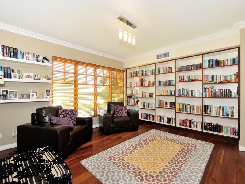 3  Three Bears Loop, Secret Harbour WA 6173