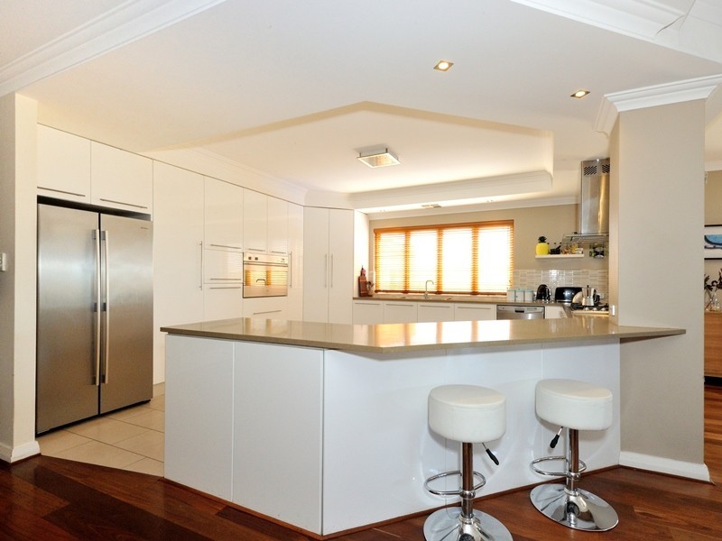 3  Three Bears Loop, Secret Harbour WA 6173