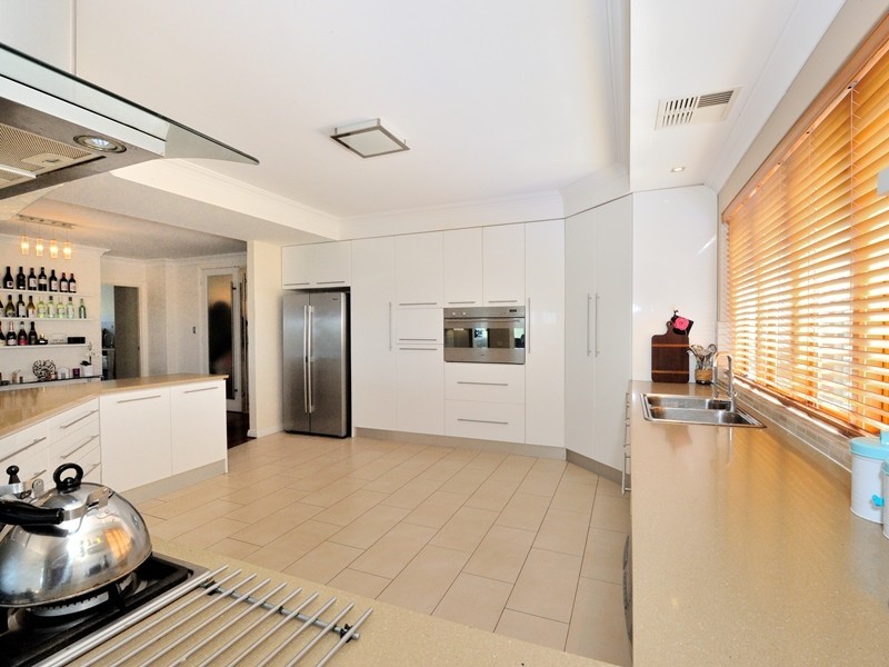3  Three Bears Loop, Secret Harbour WA 6173
