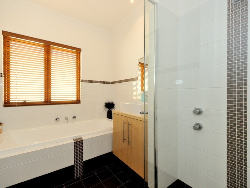3  Three Bears Loop, Secret Harbour WA 6173
