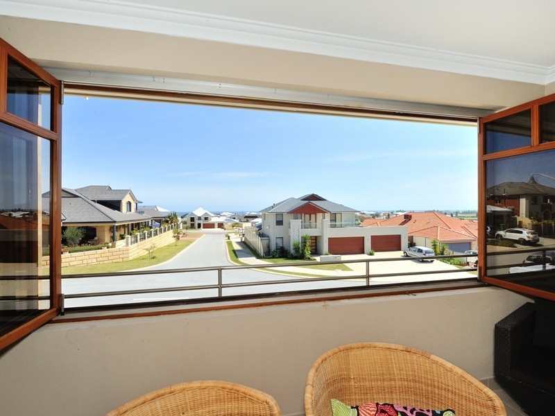 3  Three Bears Loop, Secret Harbour WA 6173