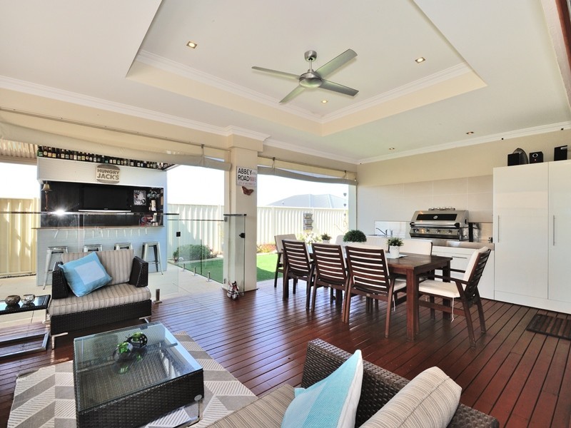 3  Three Bears Loop, Secret Harbour WA 6173