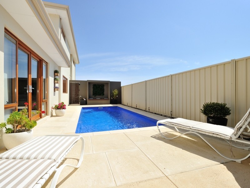 3  Three Bears Loop, Secret Harbour WA 6173