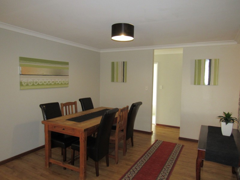 8 Armistice Way, Warnbro WA 6169