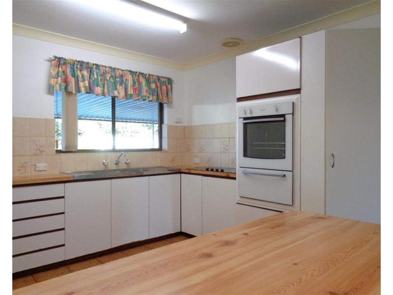 10 Markaling Close, Hillman WA 6168